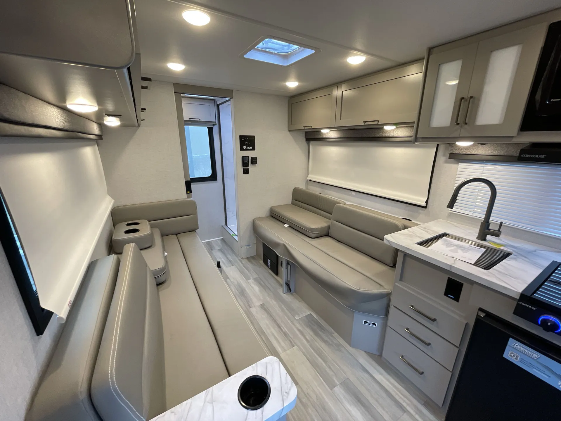2026 Thor Motor Coach Coleman 19CX - Photo 3