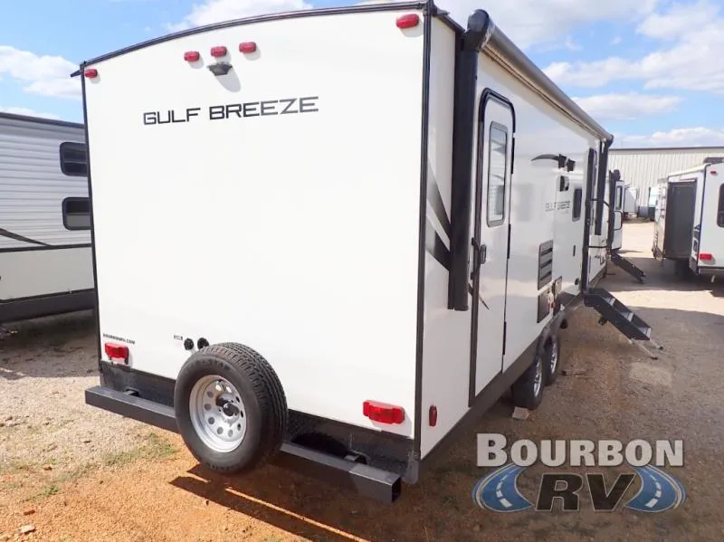2023 Gulf Stream RV Gulf Breeze Limited Edition 28BBS - Photo 4