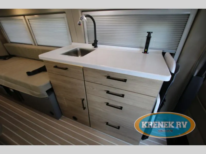 2026 Jayco Solstice 21T - Photo 4