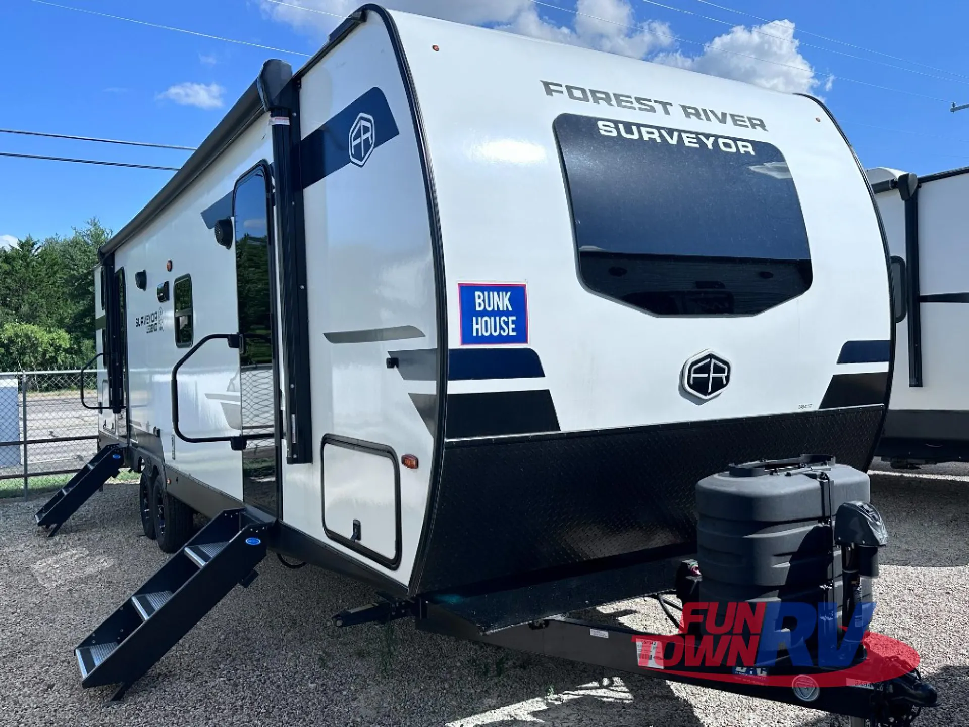 2026 Forest River Surveyor Legend 296QBLE