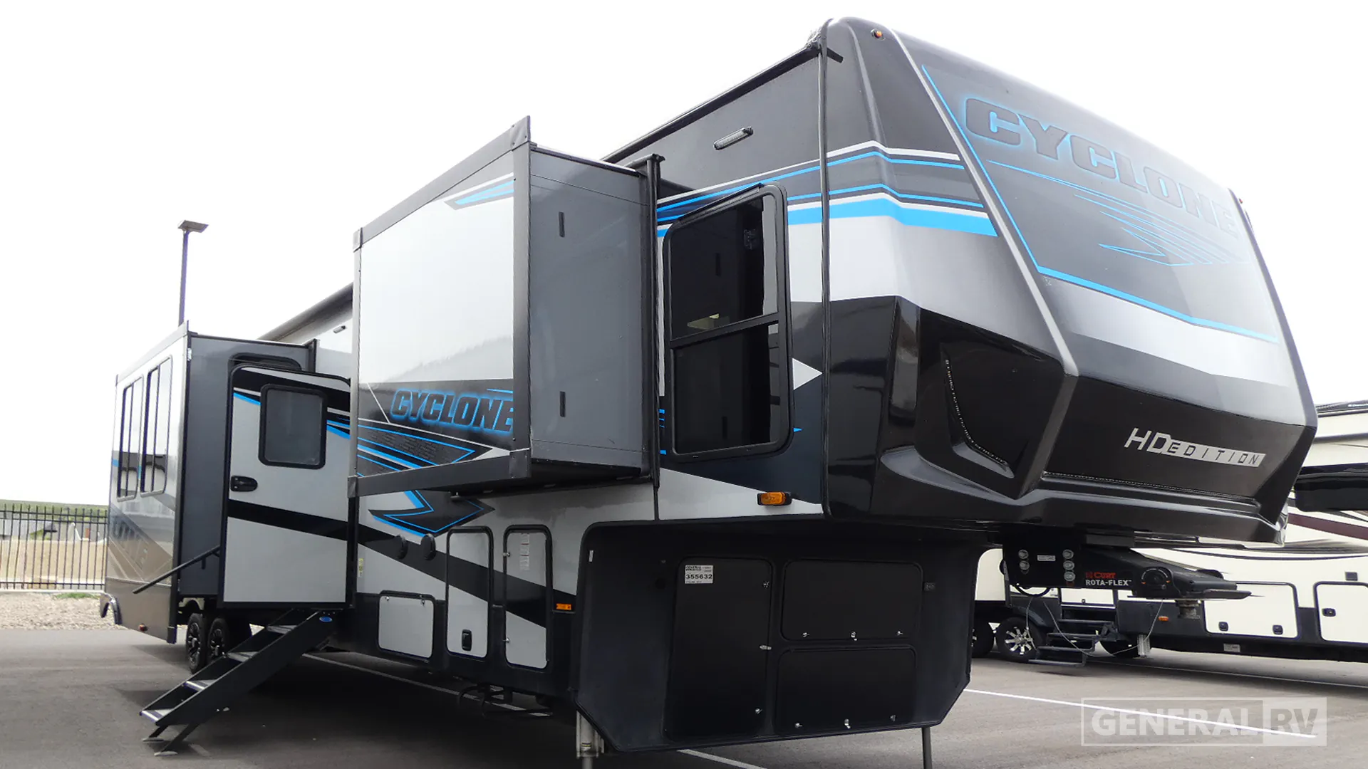 2024 Heartland Cyclone 3714 - Photo 2