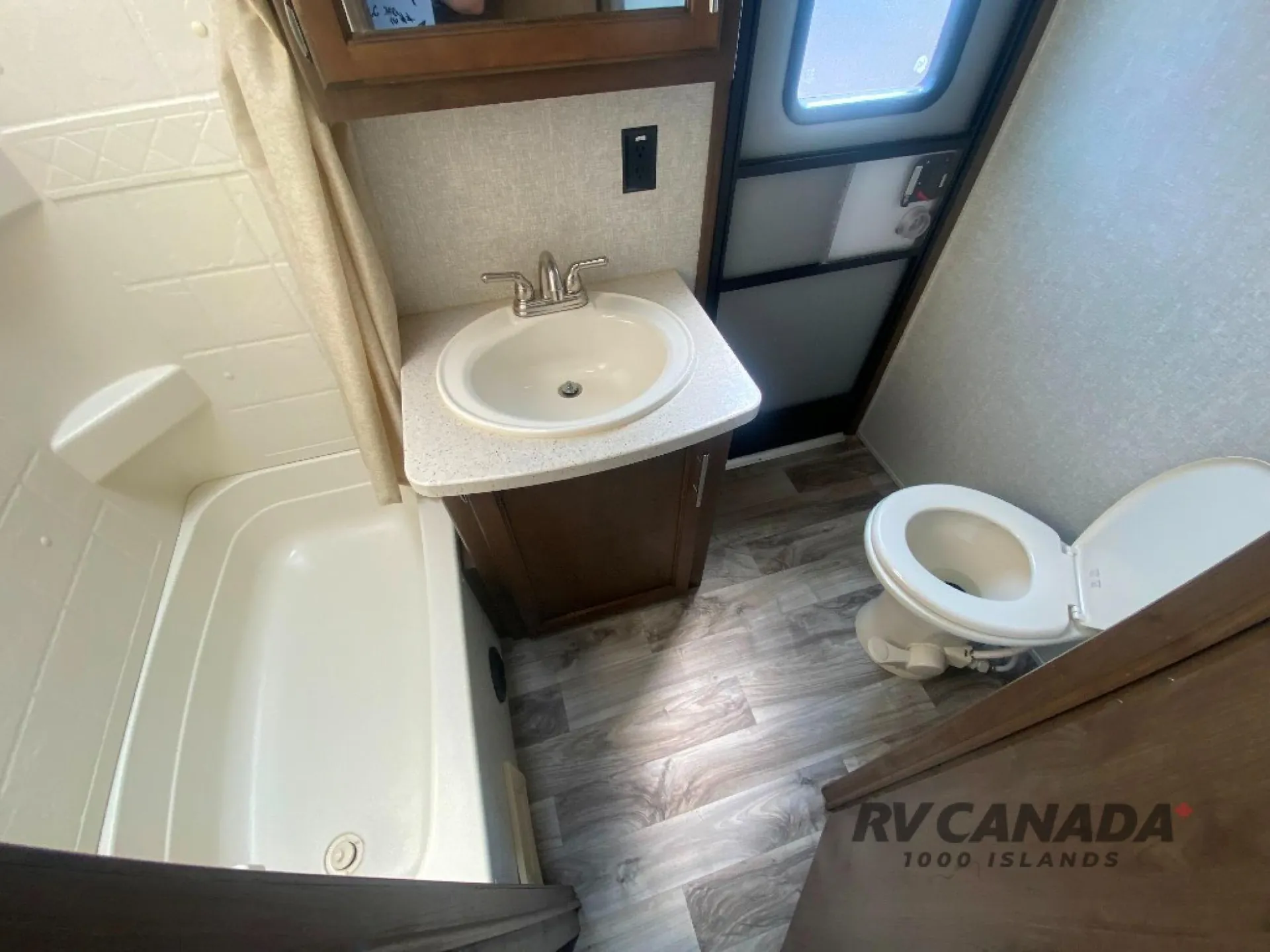 2019 Keystone RV Cougar Half-Ton Series 32BHS - Photo 3
