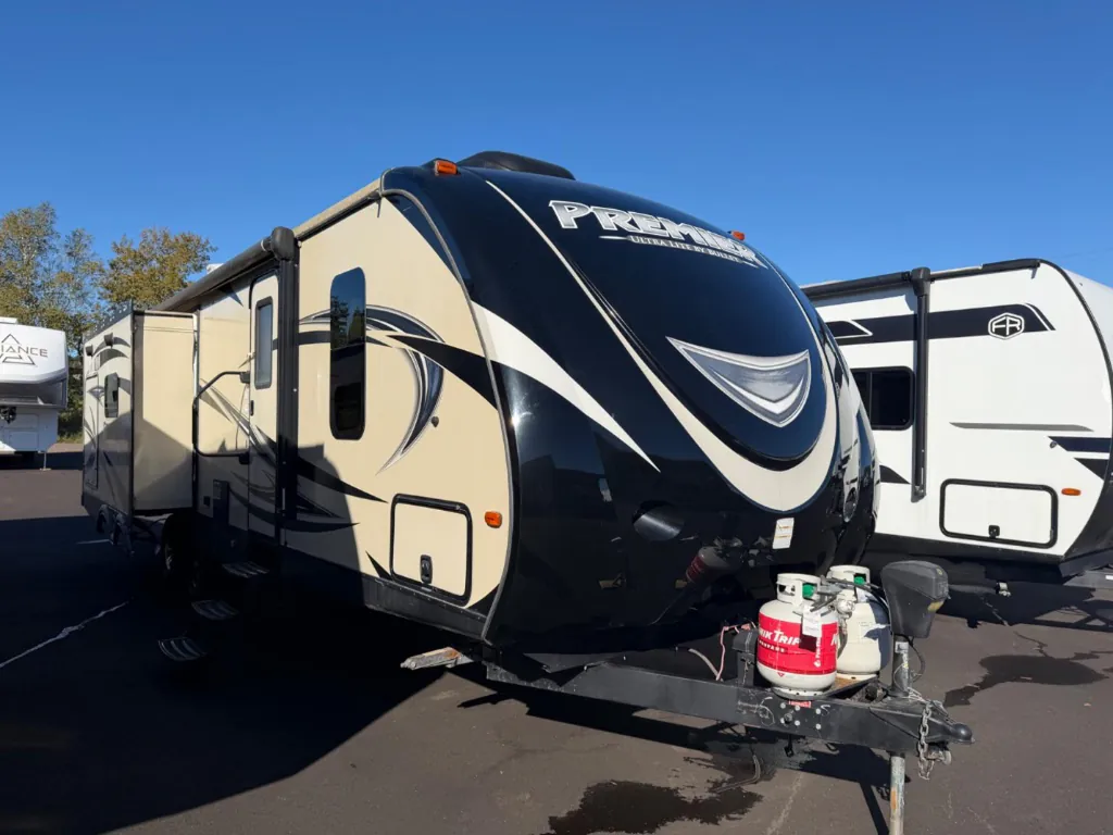 2017 Keystone Premier 30RIPR, Photos photo 31