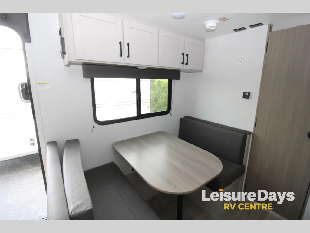 2027 Jayco Jay Flight 175FQ, Photos photo 7