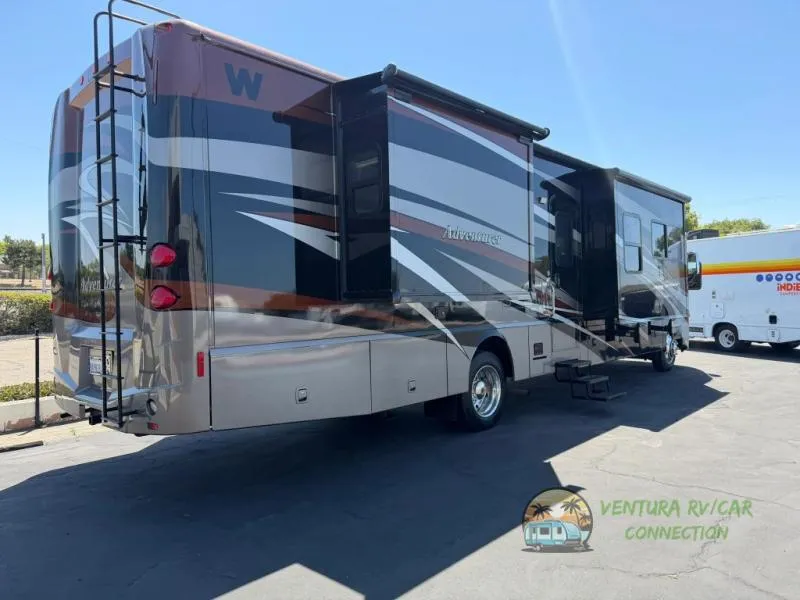 2013 Winnebago Adventurer 37F - Photo 4