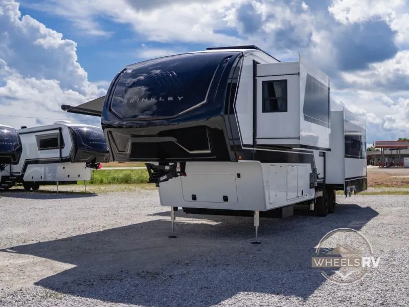 2027 Brinkley Model Z 3600 - Photo 3
