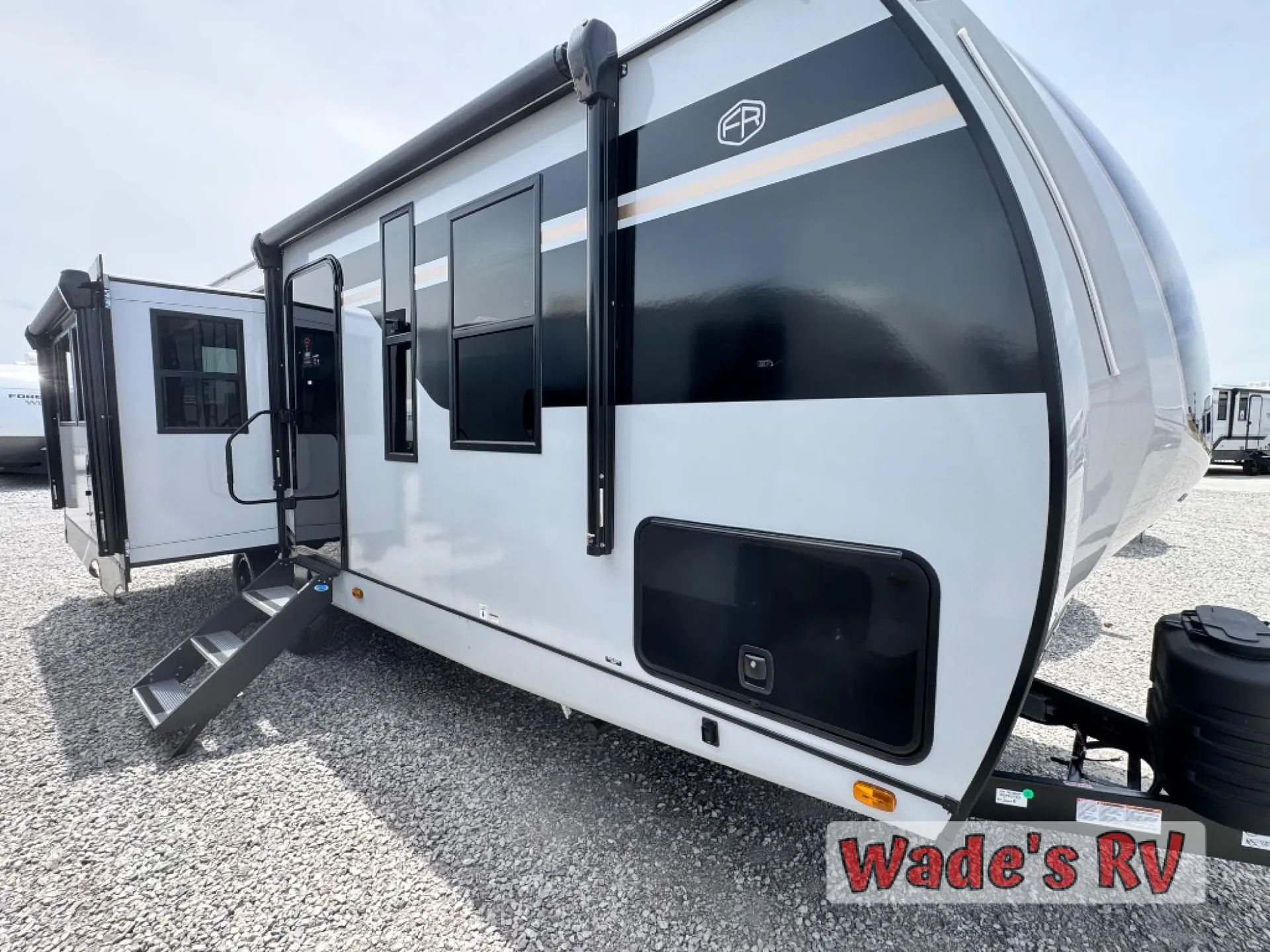 2025 Forest River Vibe 2500SP - Photo 2