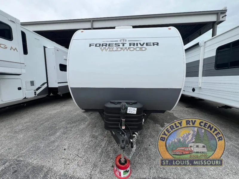 2026 Forest River Wildwood 300ICE, Photos photo 4