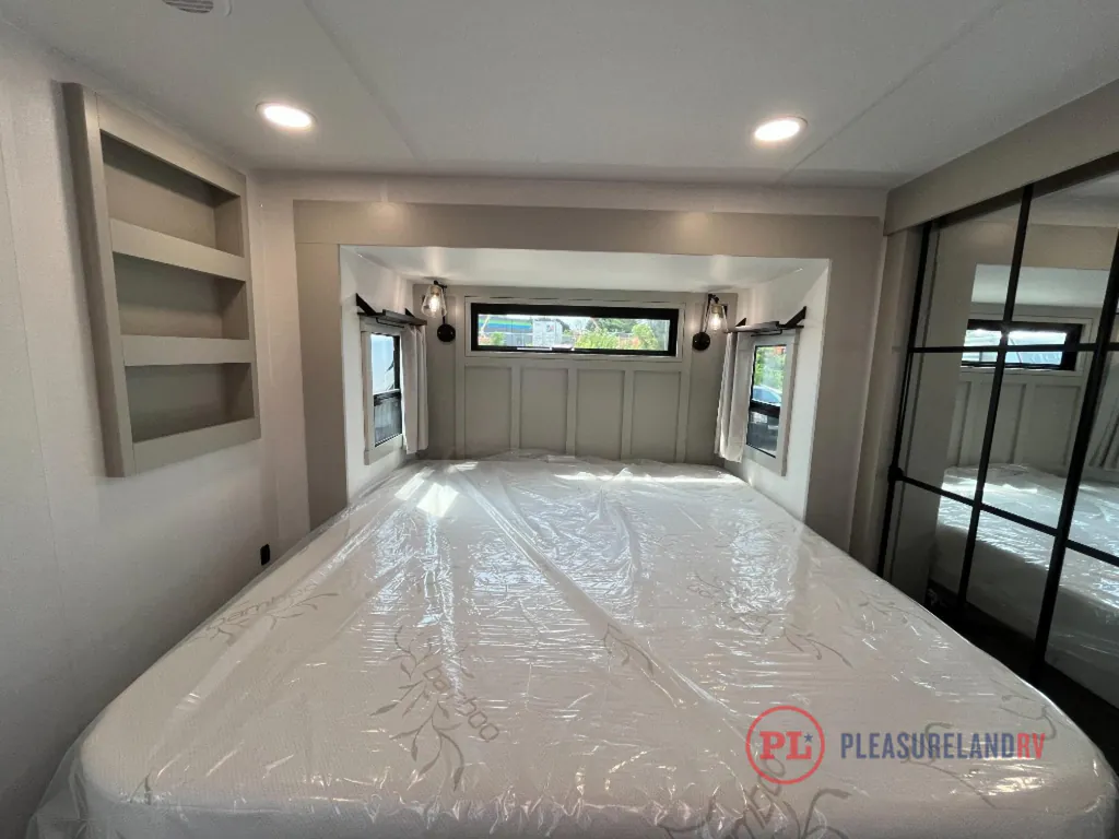 2026 Brinkley Model G 3970, Photos photo 25