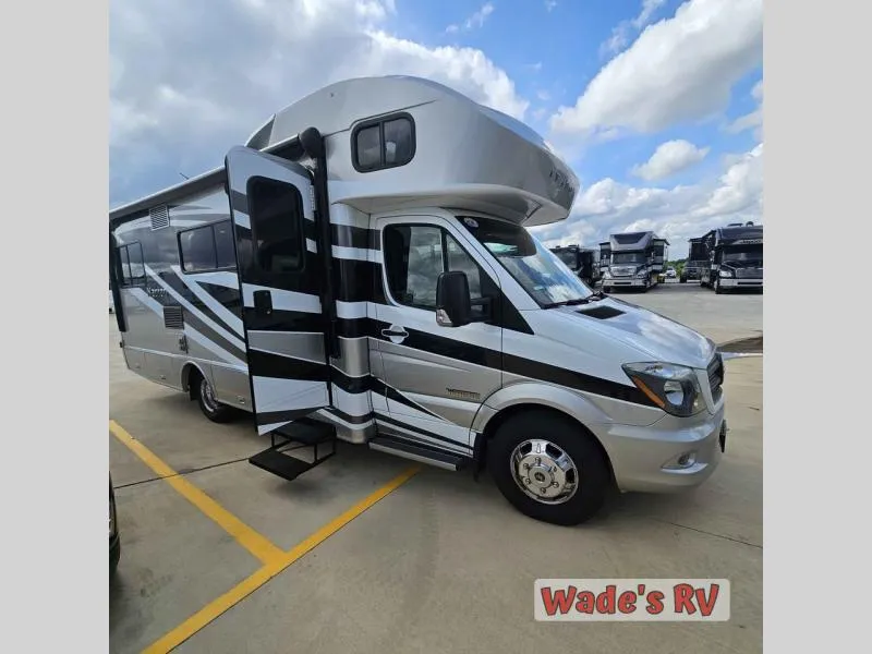2016 Winnebago Navion 24G - Main photo