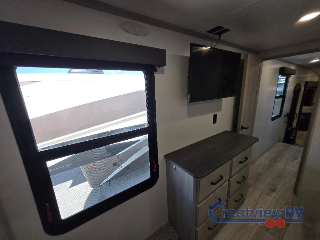 2025 Keystone Montana High Country 385BR, Photos photo 43