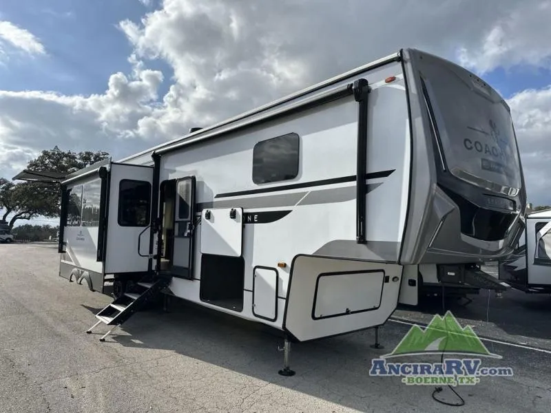 2025 Coachmen Brookstone 318RLL - Photo 2