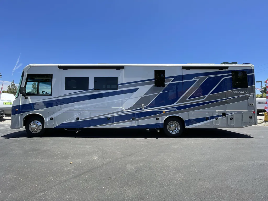 2027 Entegra Coach Vision XL 36C, Photos photo 6