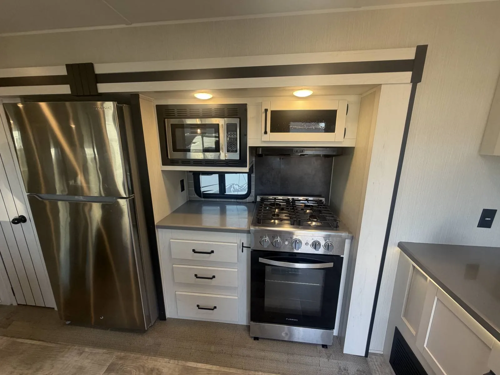 2025 Forest River Puma Vista 38DEN — Photo 6