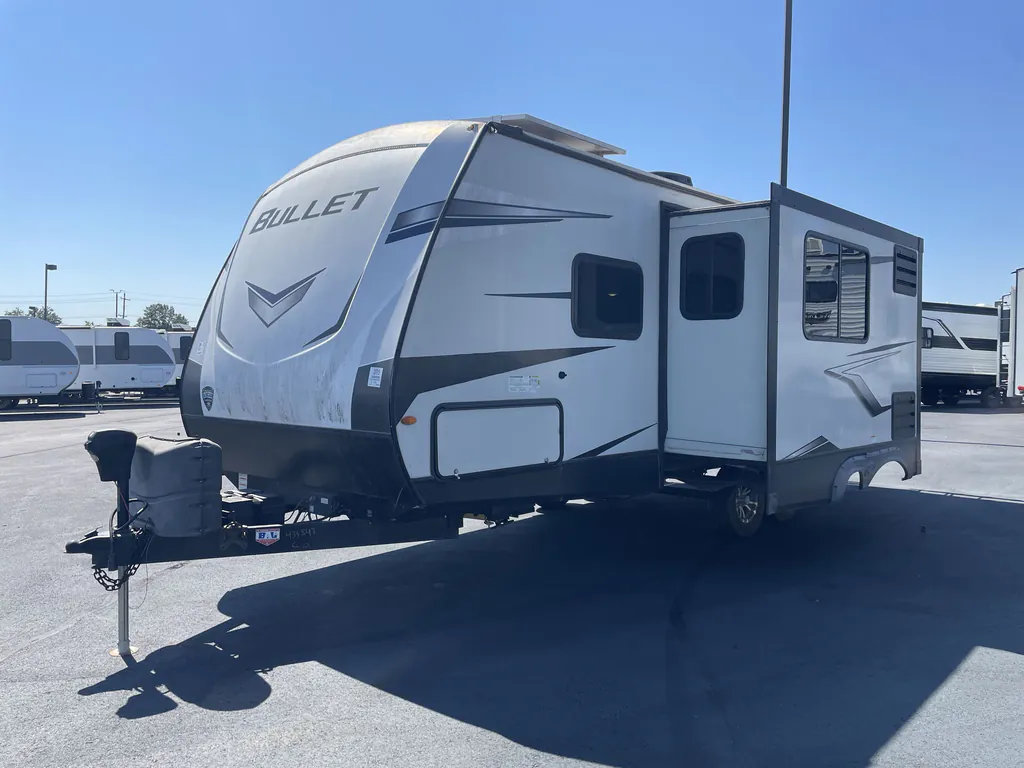 2022 Keystone Bullet 221RBS, Photos photo 21