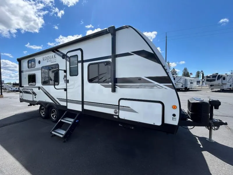 2021 Dutchmen Kodiak Ultra-Lite 227BH - Photo 2