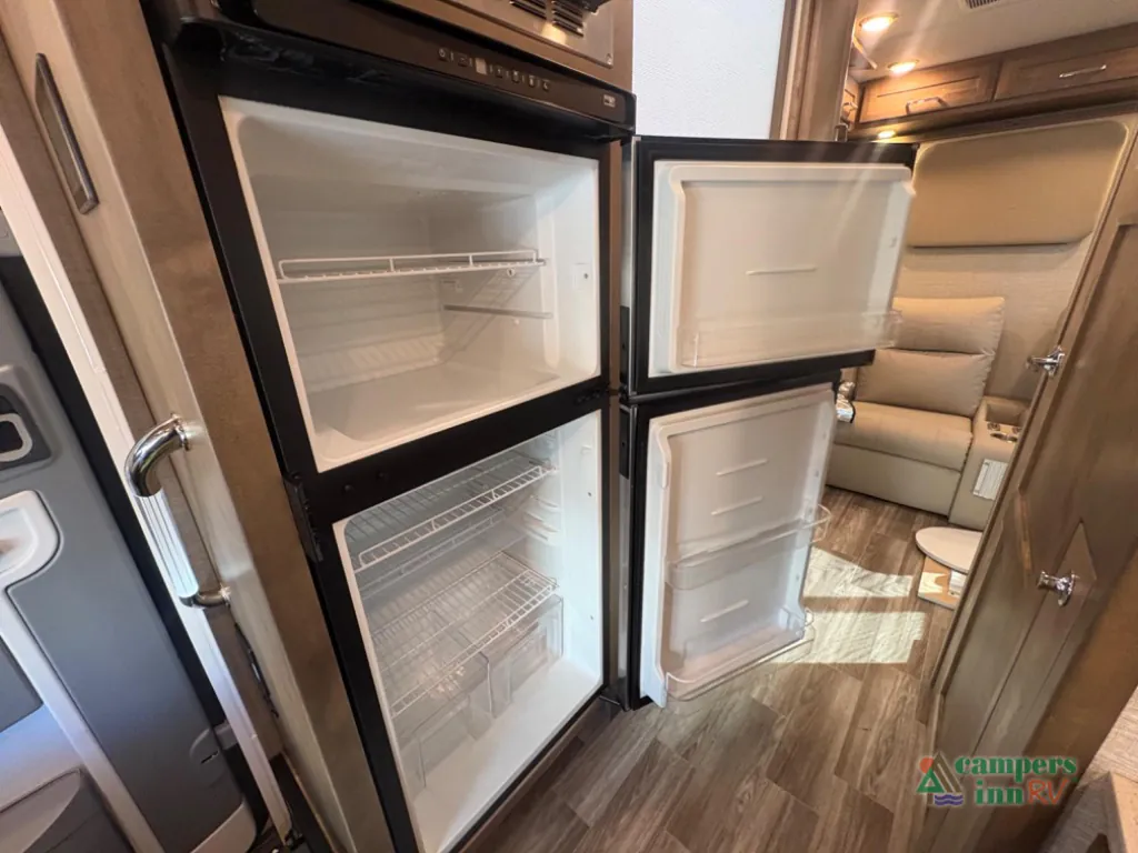2024 Tiffin Wayfarer 25 RLW, Photos photo 30