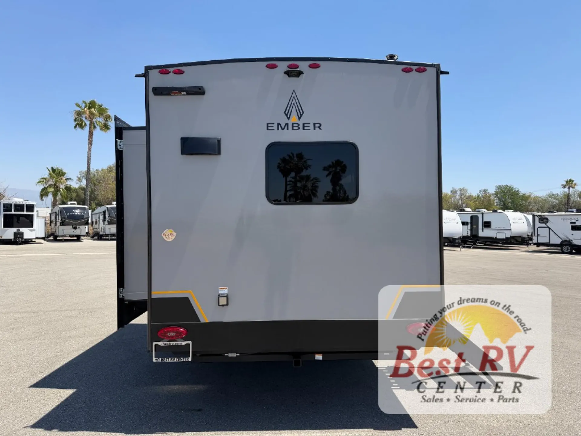 2027 Ember RV Touring Edition 2400RKL - Photo 4