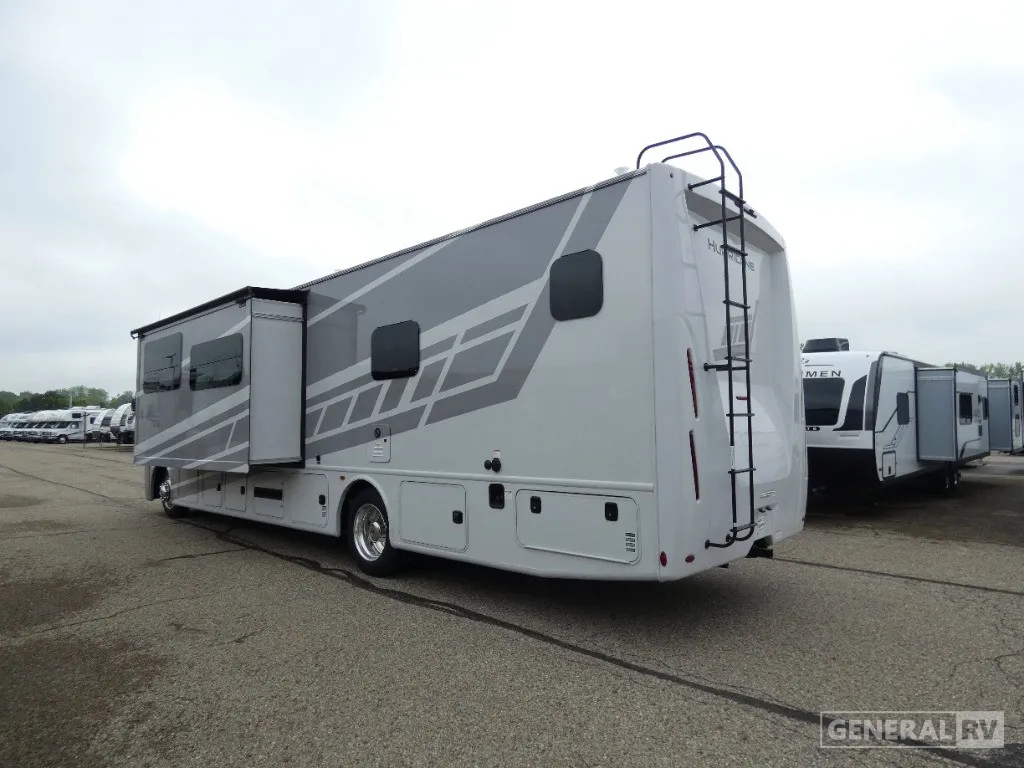 2026 Thor Motor Coach Hurricane 35G - Photo 4