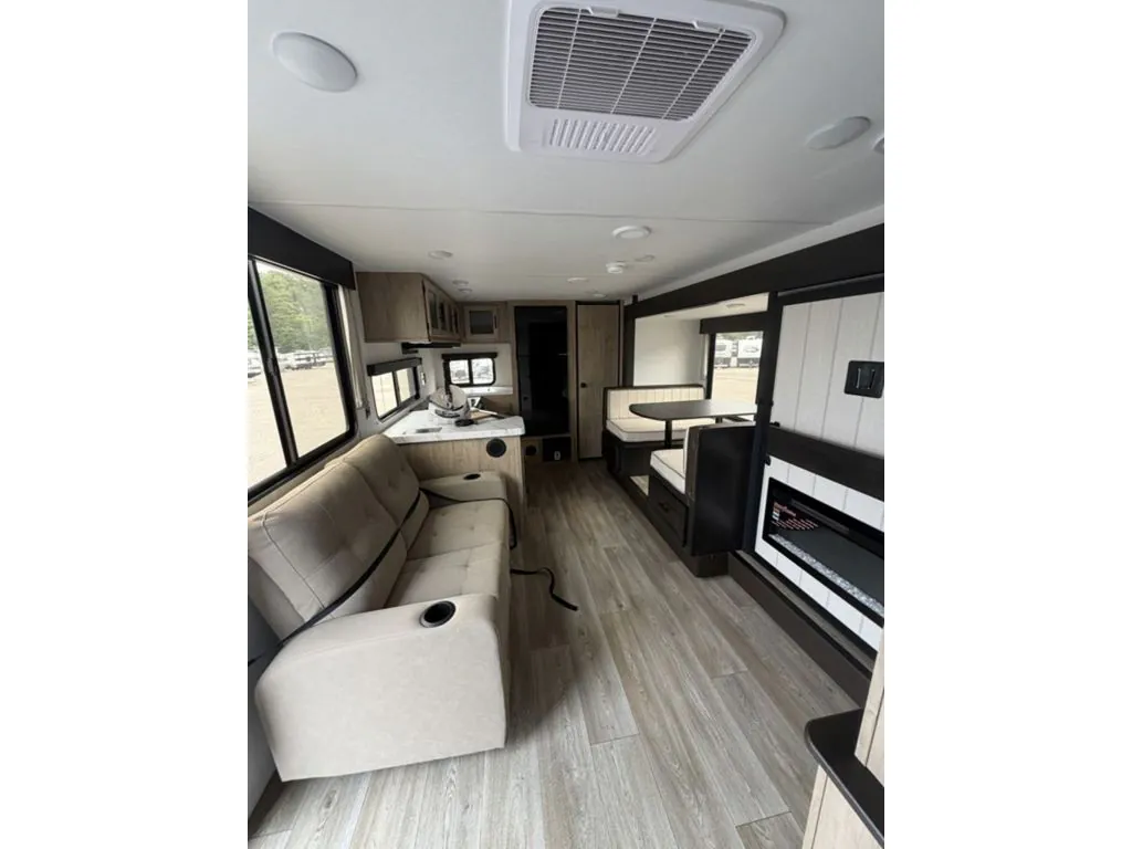 2027 Forest River Cherokee Grey Wolf 26SS, Photos photo 11