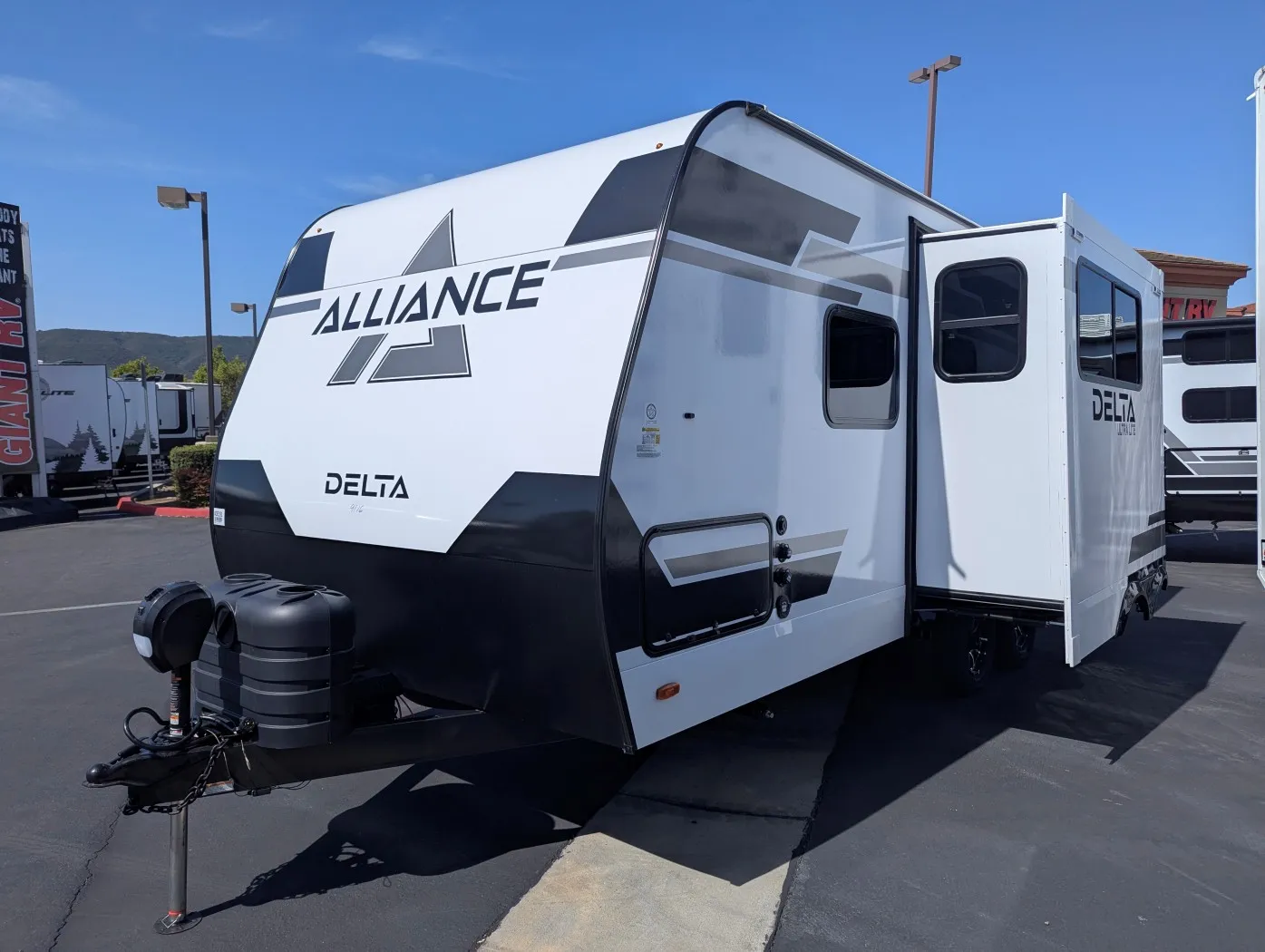 2026 Alliance RV Delta ML206 - Photo 4