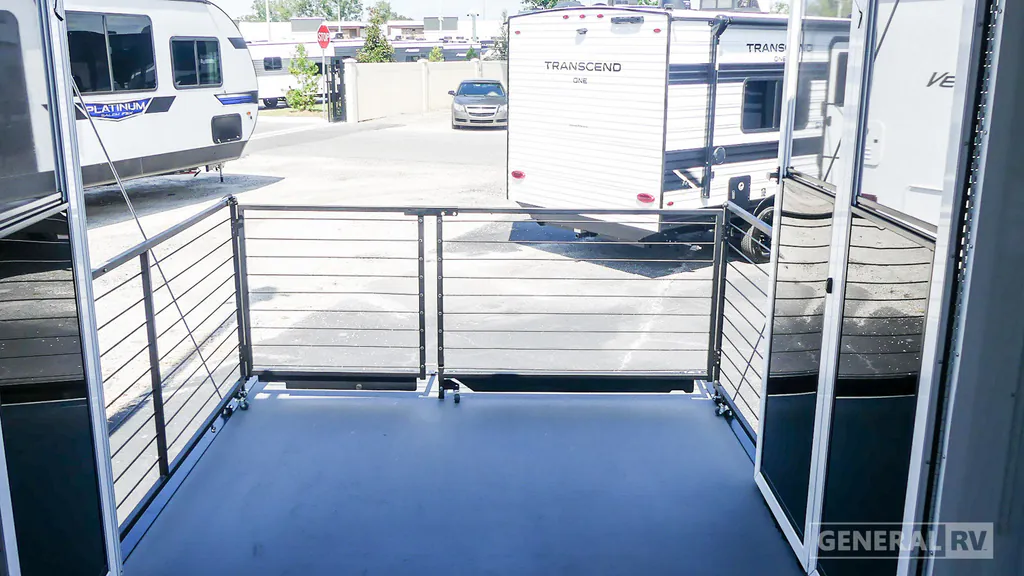 2025 Brinkley Model G 4000, Photos photo 47