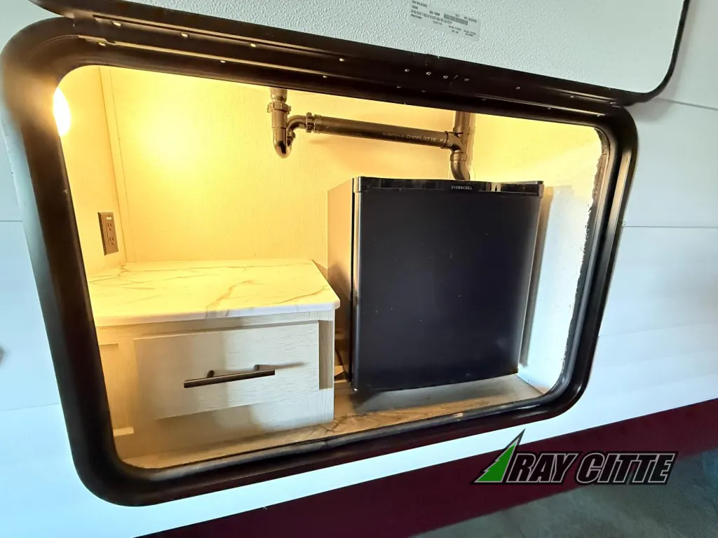2026 Shasta RVs i-5 Edition 526RBS, Photos photo 32