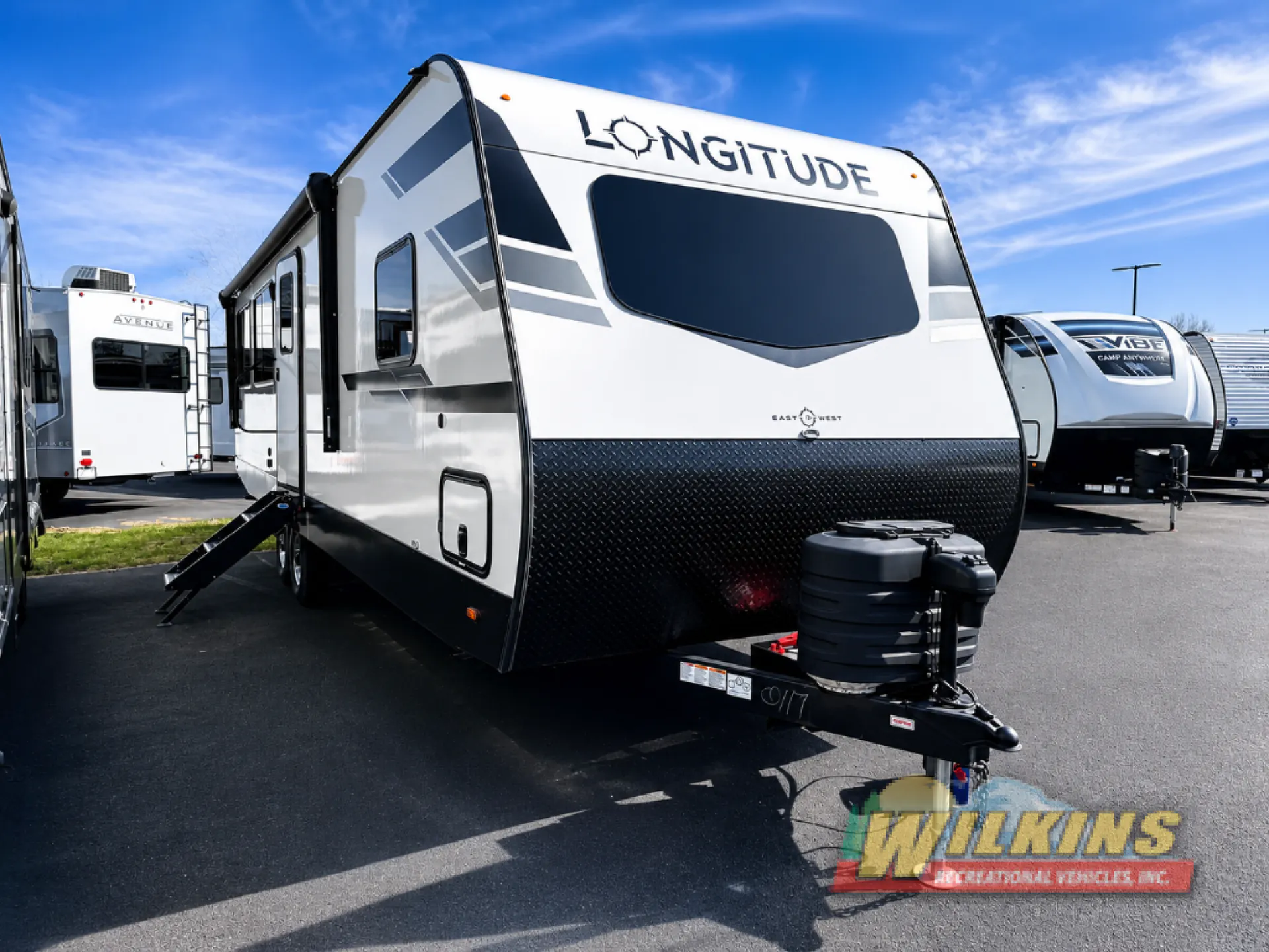 2024 East to West Longitude 310RL - Photo 2