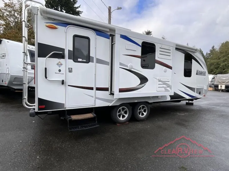 2017 Lance Lance Travel Trailers Used    2155 - Photo 2
