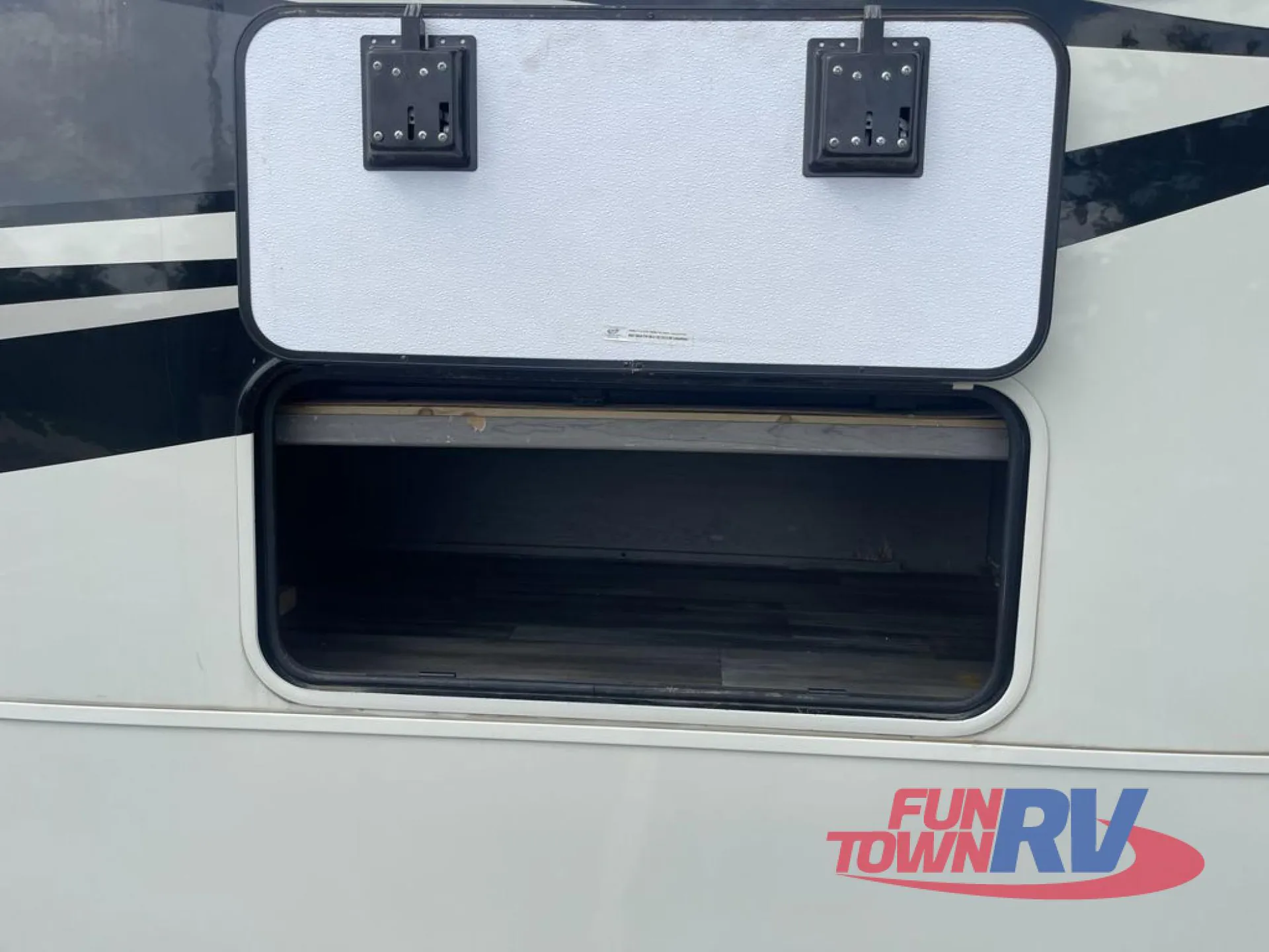 2021 Heartland Landmark Fifth Wheel Tucson
