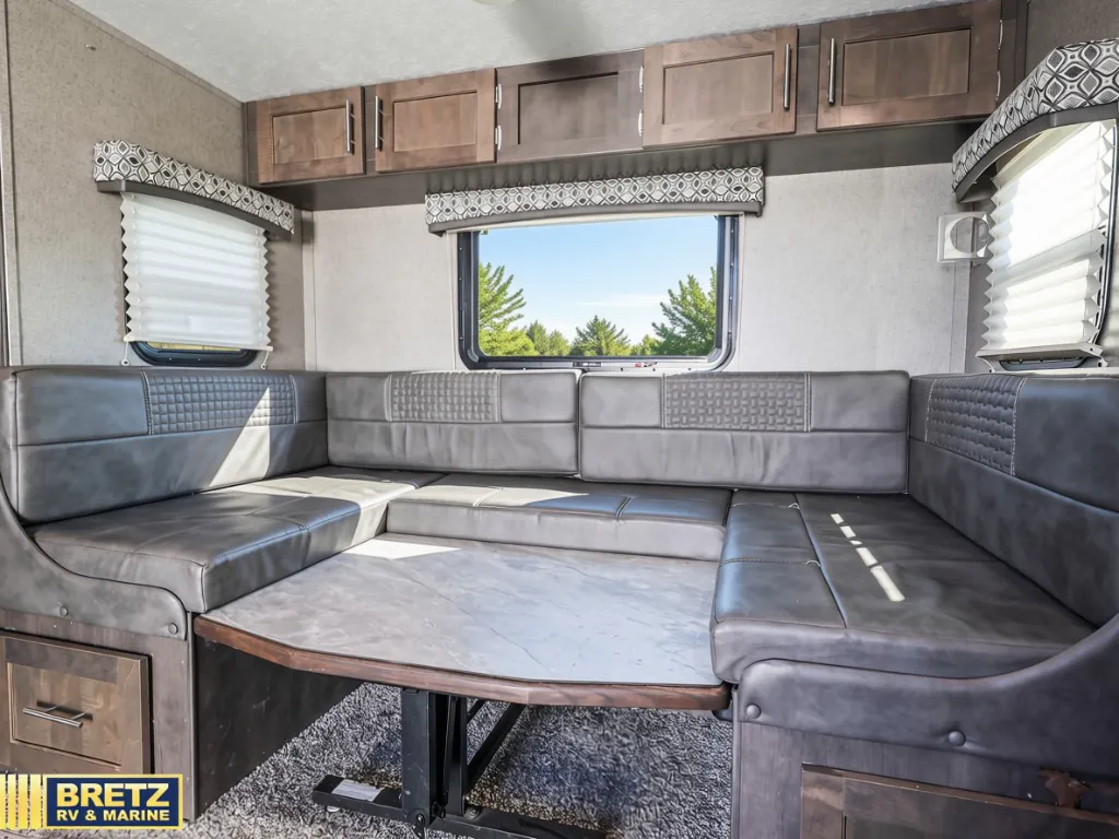 2019 Forest River Flagstaff Micro Lite 25FKS, Photos photo 14