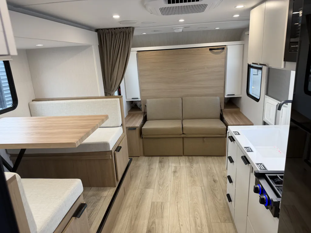 2027 Winnebago Micro Minnie 2108DS, Photos photo 31