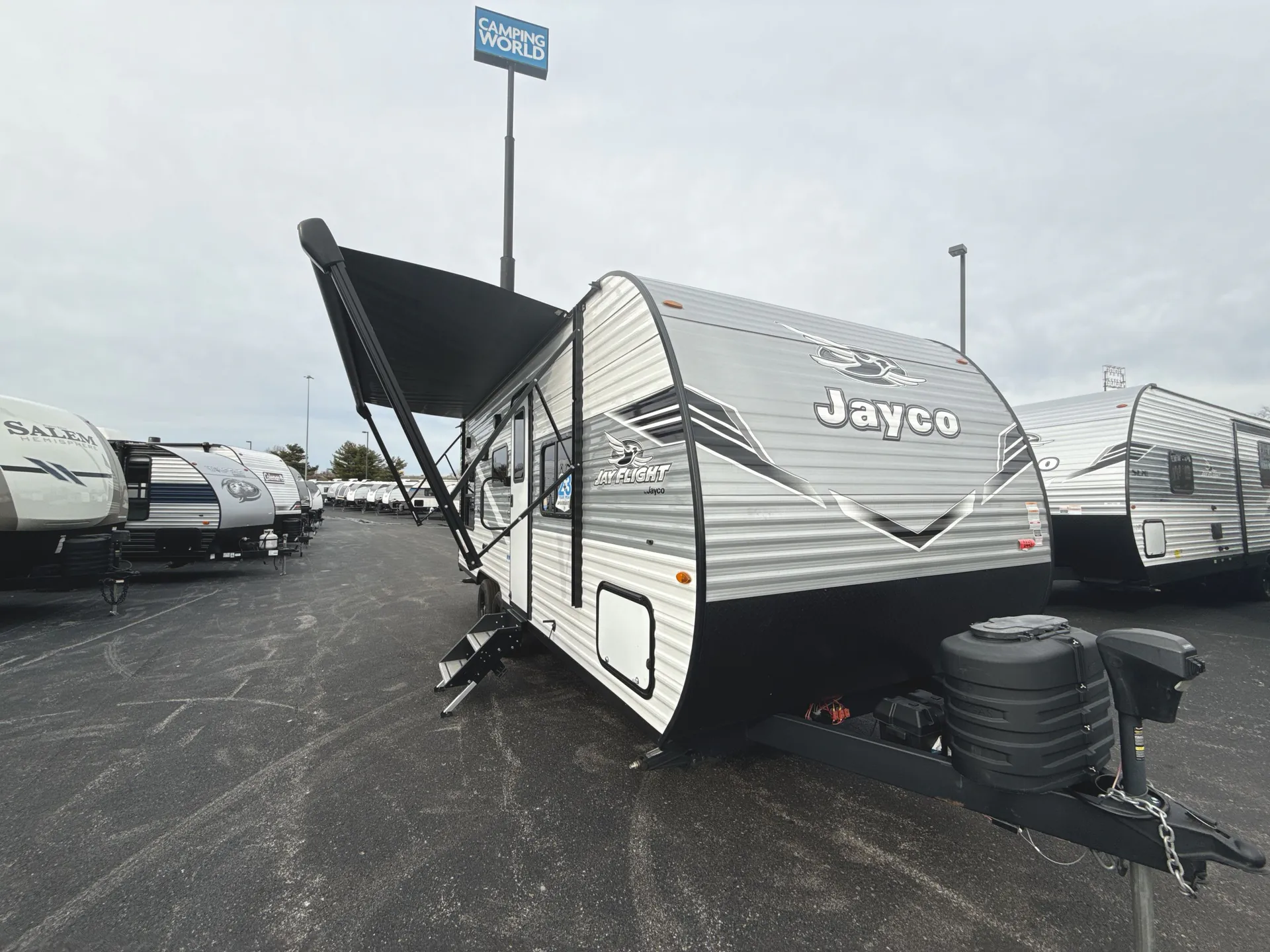 2025 Jayco Jay Flight SLX 210QBW - Photo 2