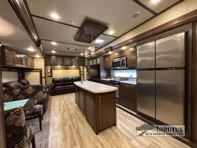 2017 Grand Design Solitude 384GK - Photo 4
