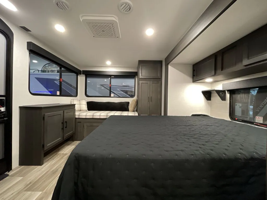 2026 Venture RV Stratus SR262VFK, Photos photo 43