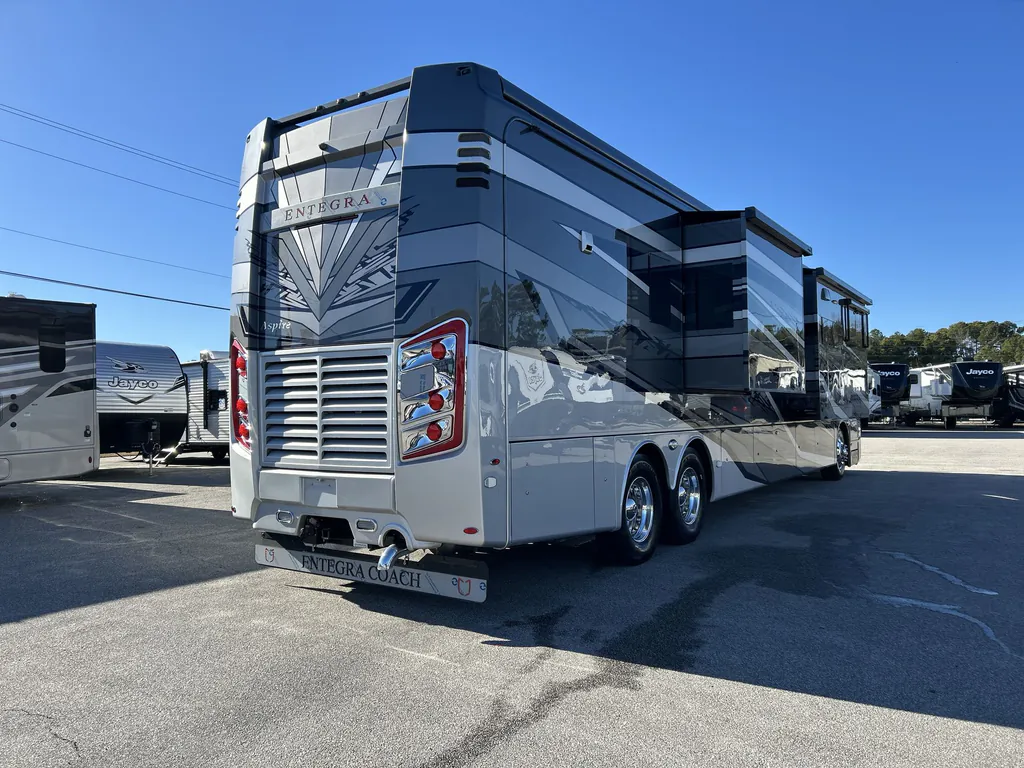 2026 Entegra Coach Aspire 44D, Photos photo 22