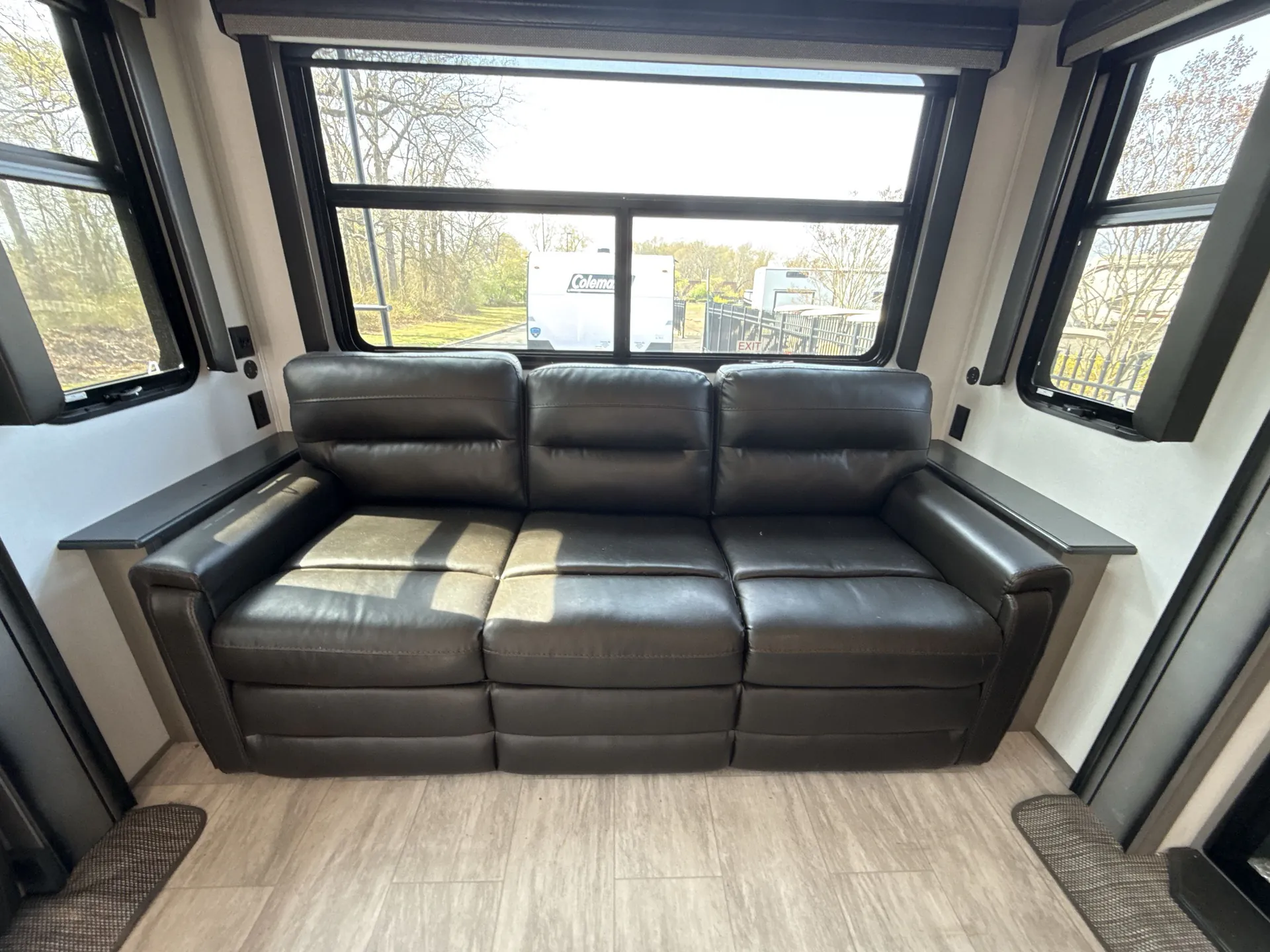 2023 Keystone Montana 3123RL — living area main