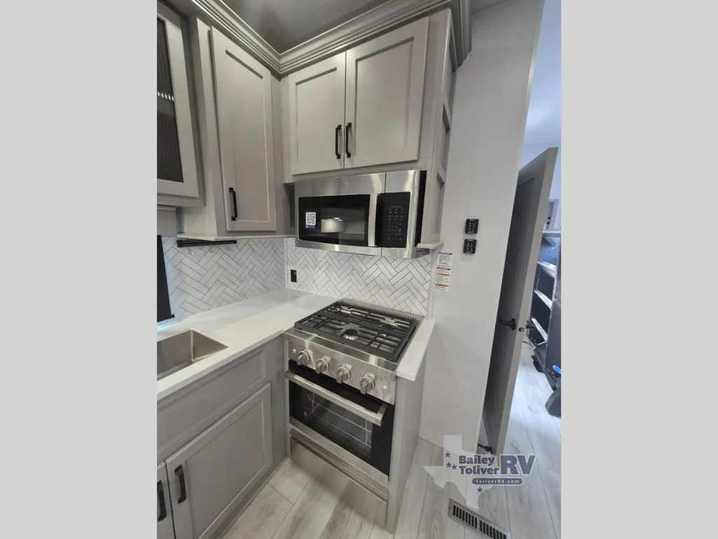 2026 Keystone Montana 377FL, Photos photo 38