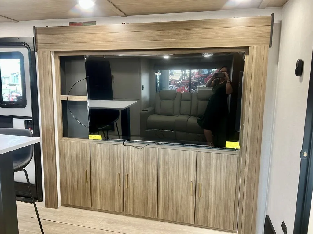 2026 Forest River Vibe Extreme Lite 2500FIK, Photos photo 35