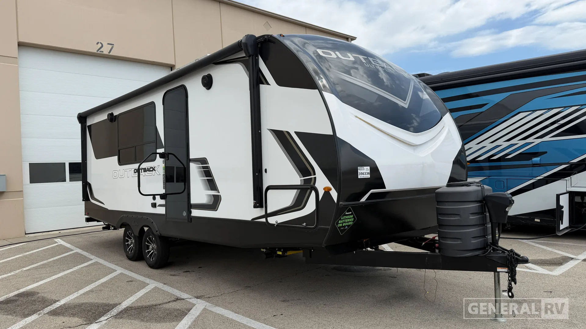 2024 Keystone Outback Ultra Lite 221UMD - Photo 2