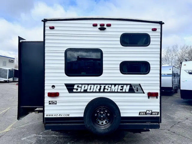 2022 KZ RV Sportsmen SE 332BHKSE - Photo 4