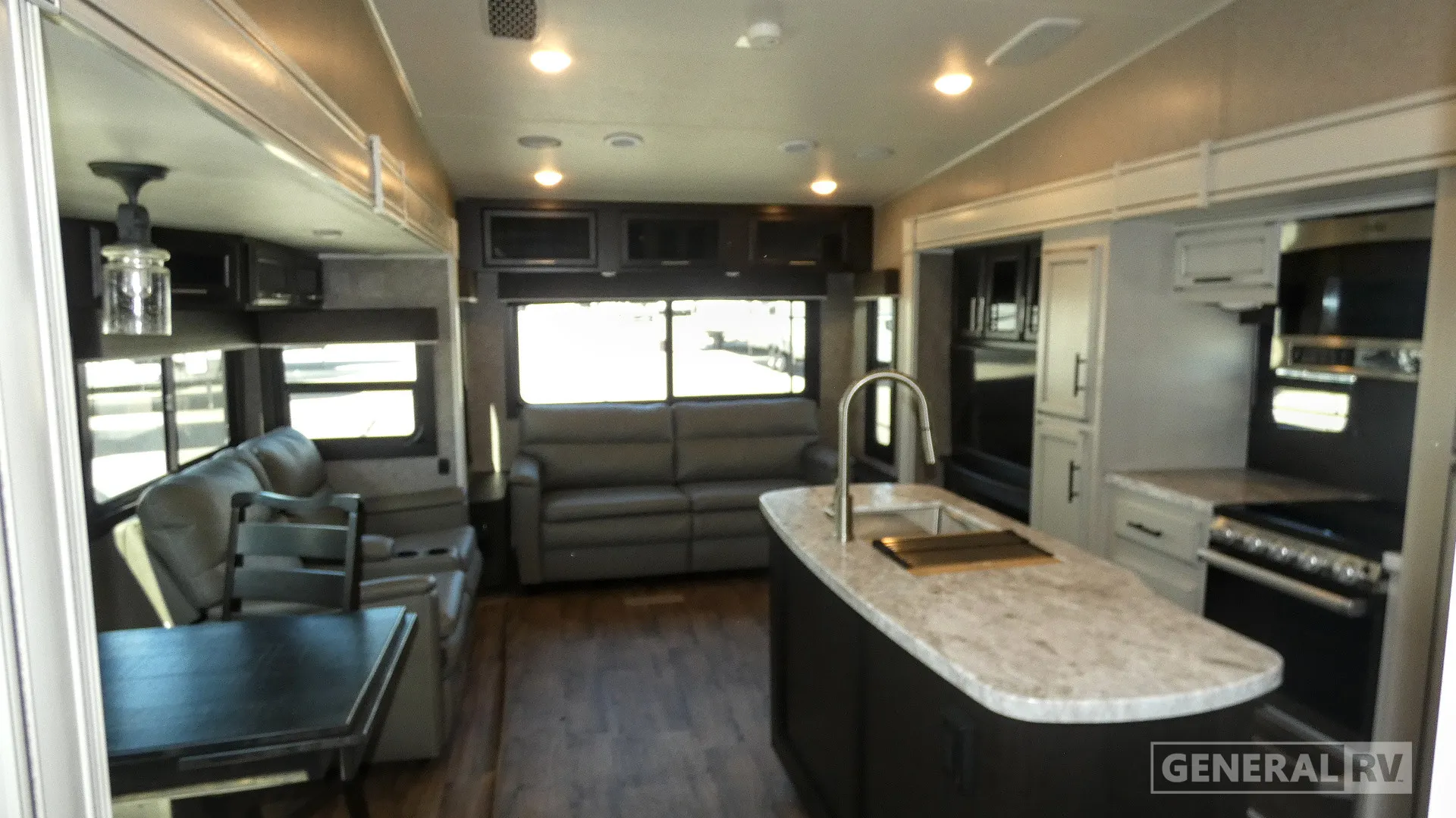 2021 Jayco Eagle HT 30.5CKTS - Photo 3