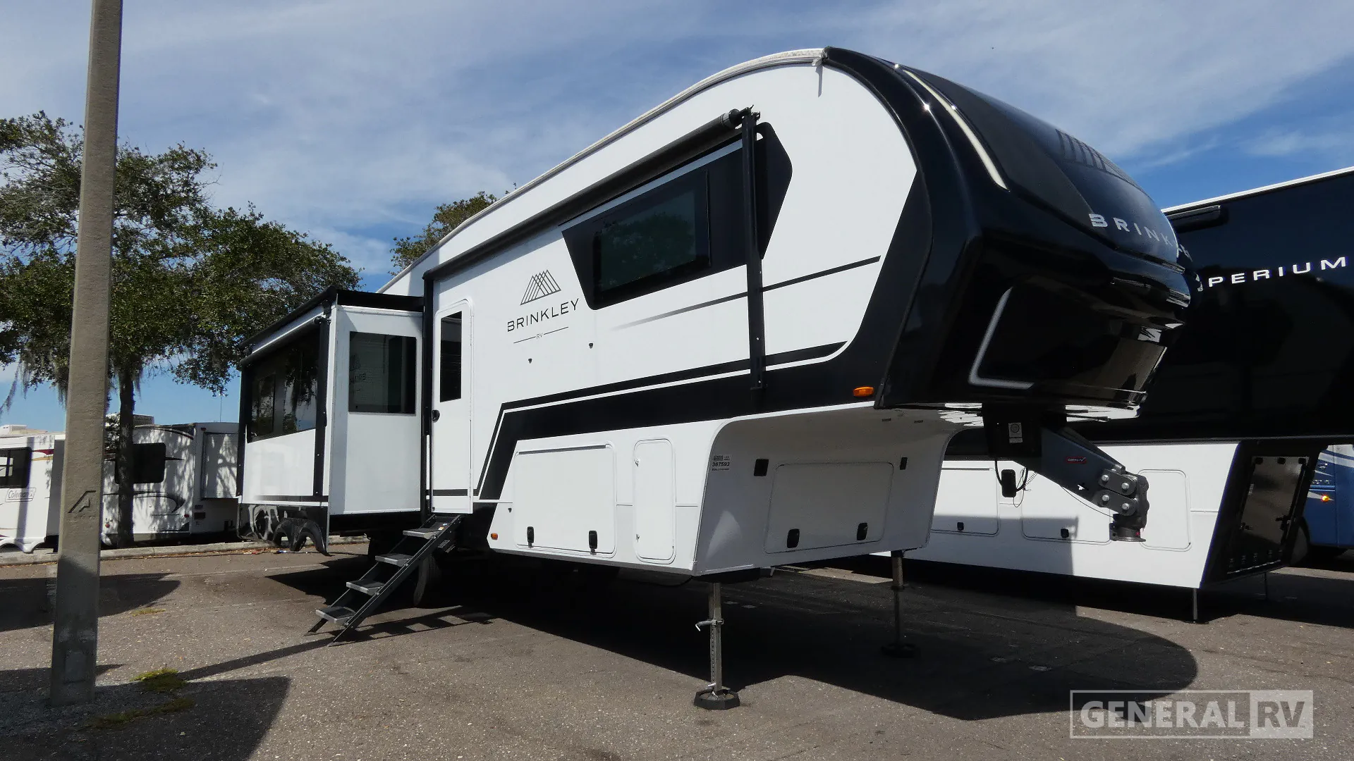 2024 Brinkley Model Z 3100