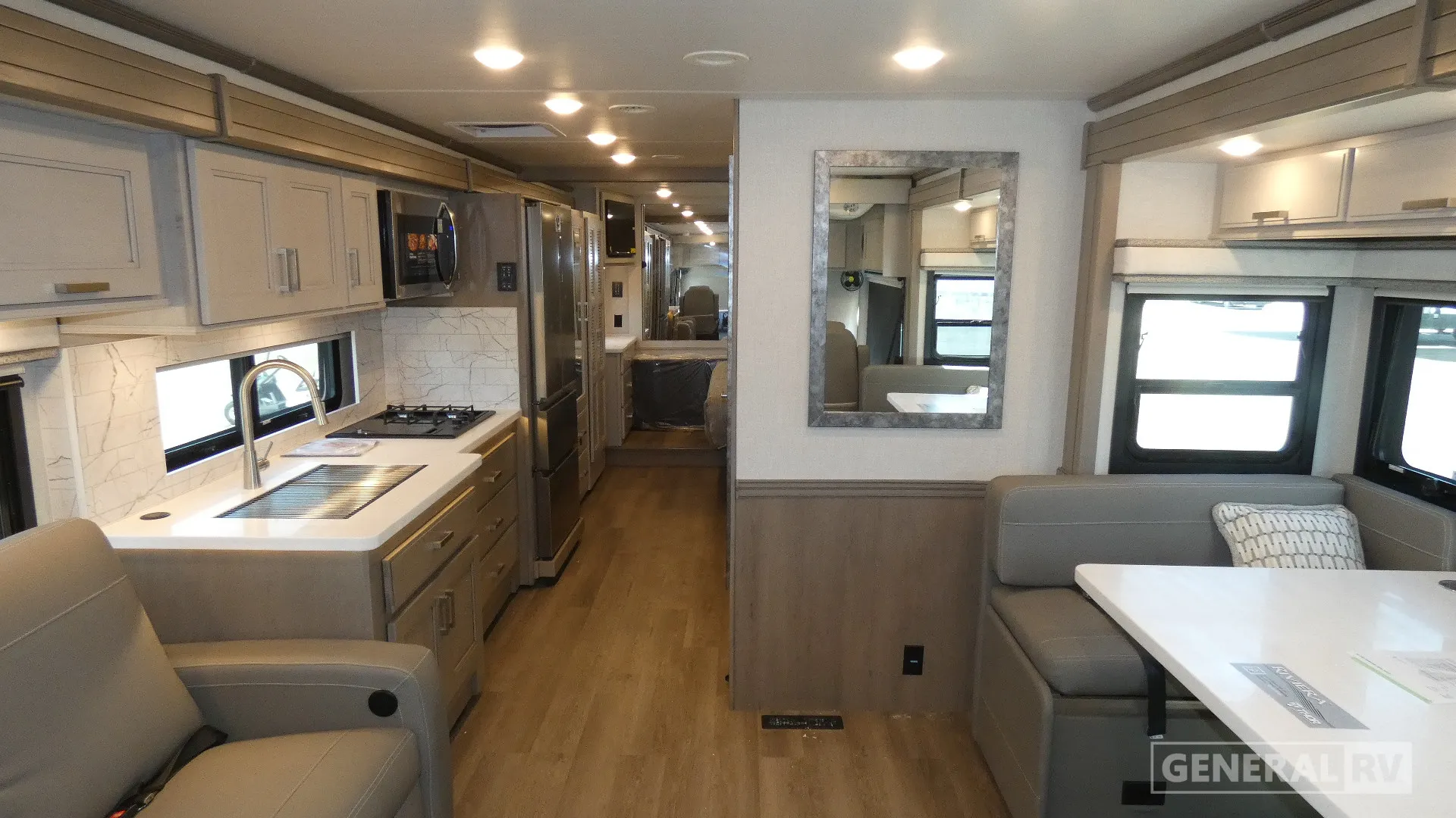 2027 Thor Motor Coach Riviera 34SD - Photo 3