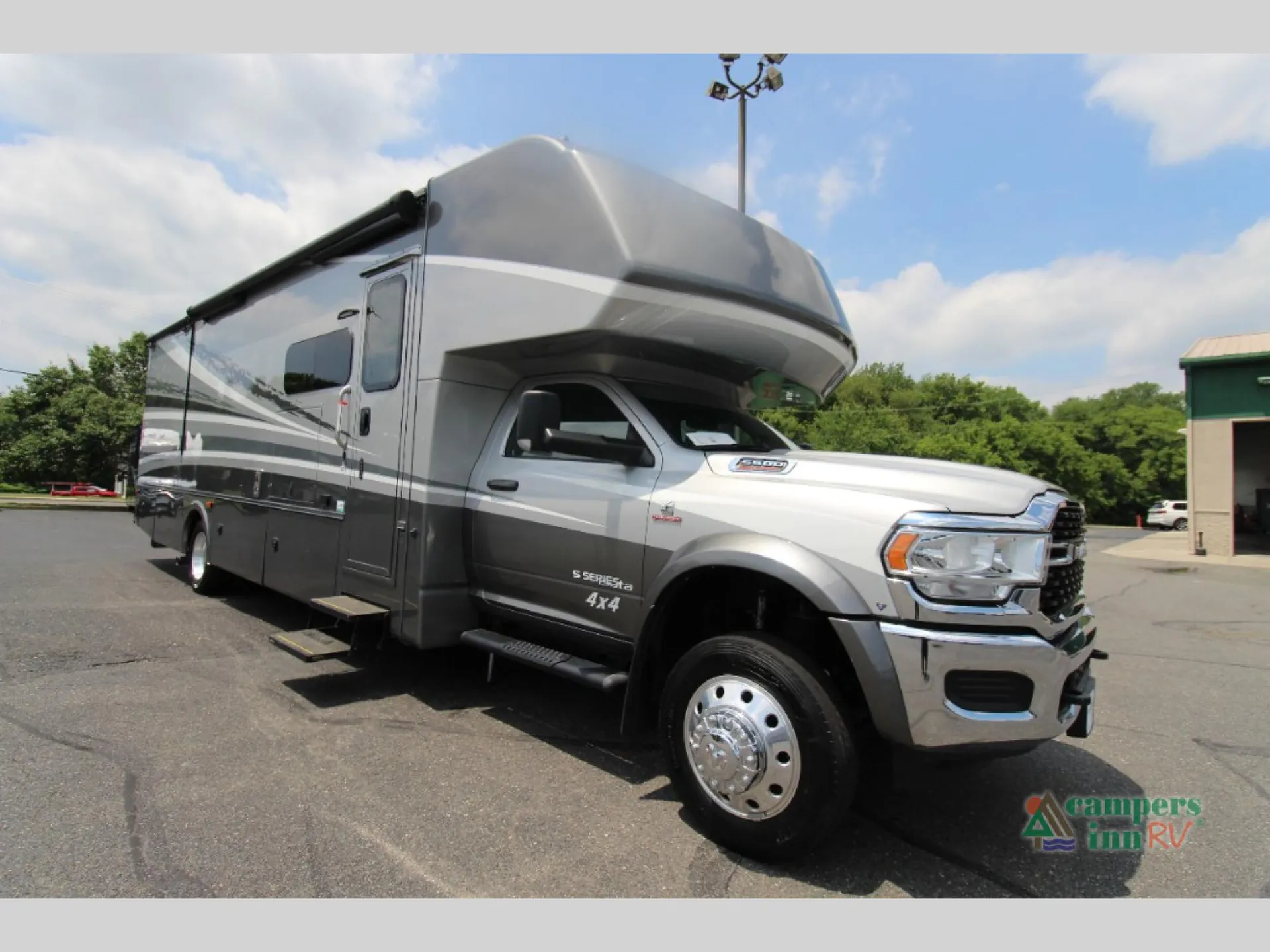 2023 Dynamax Corp Isata 5 Series 34DS - Photo 2