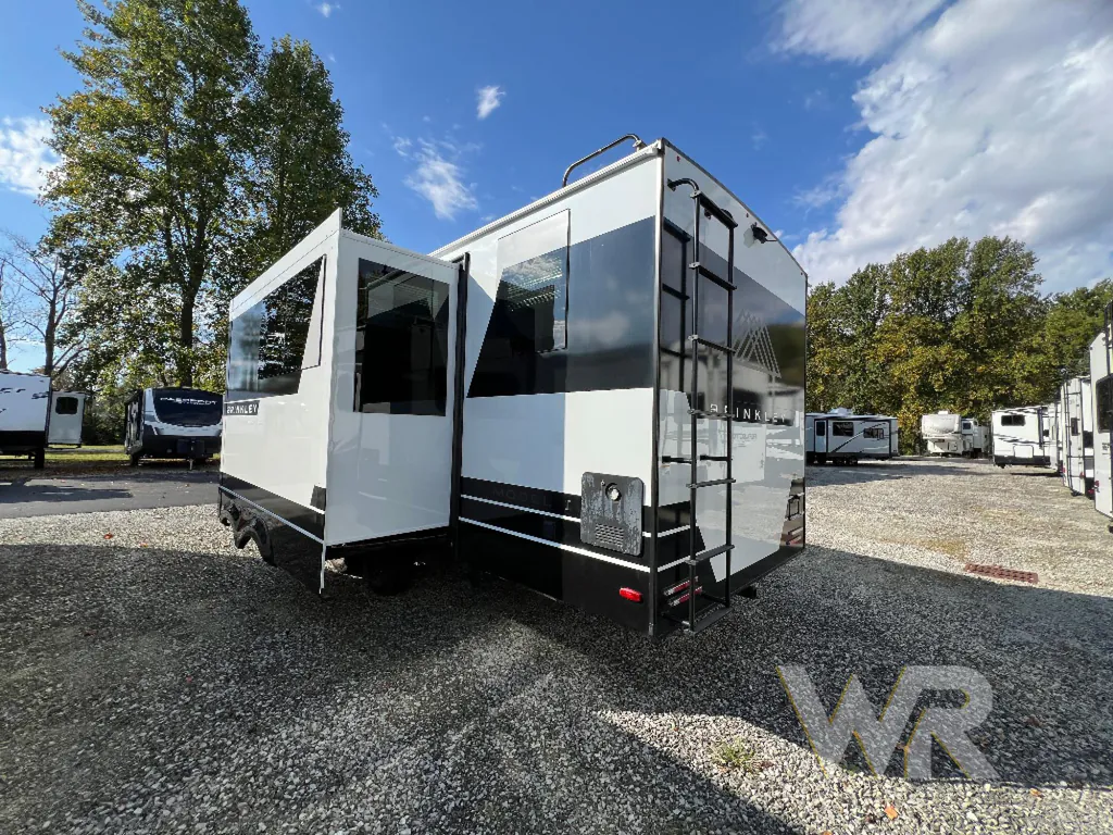 2026 Brinkley Model I 265, Photos photo 5