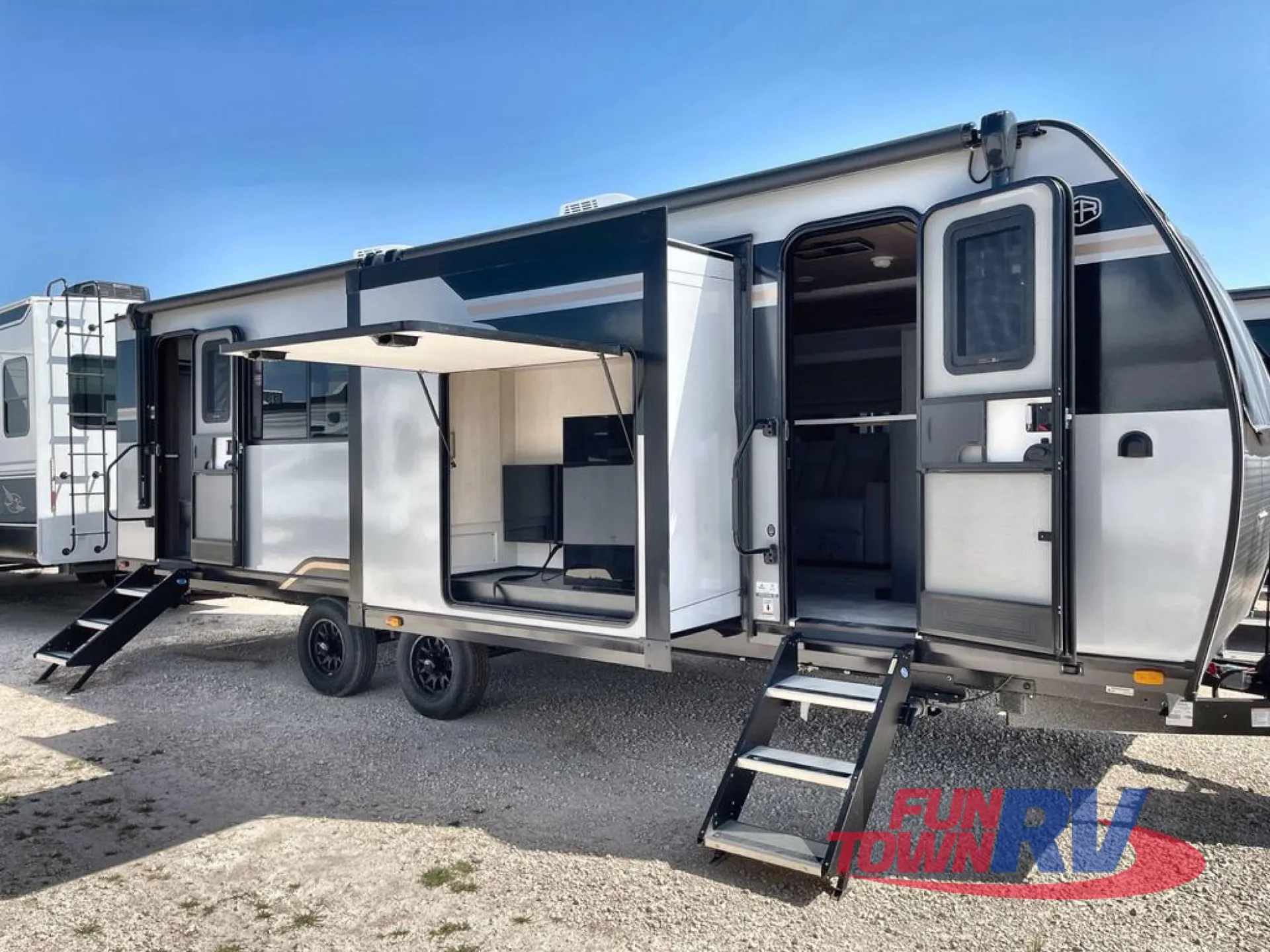 2027 Forest River Vibe Extreme Lite 2500FIK dealer photo 1 from Fun Town RV
