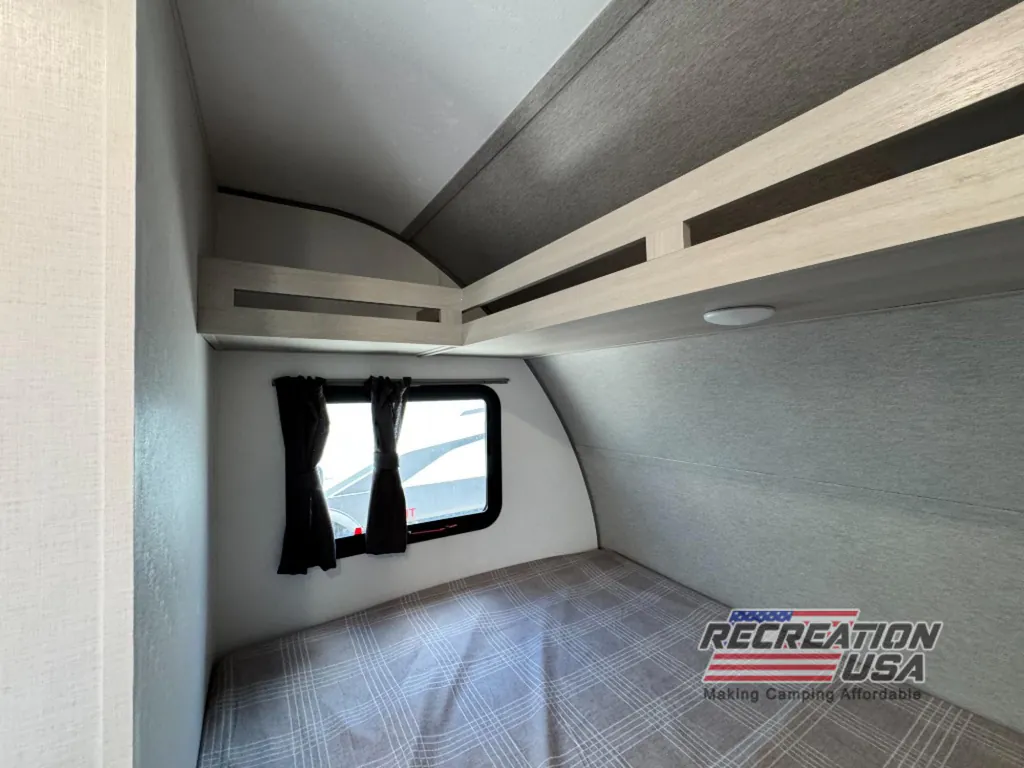 2027 Coachmen Catalina Summit Series 7 154RDX, Photos photo 13