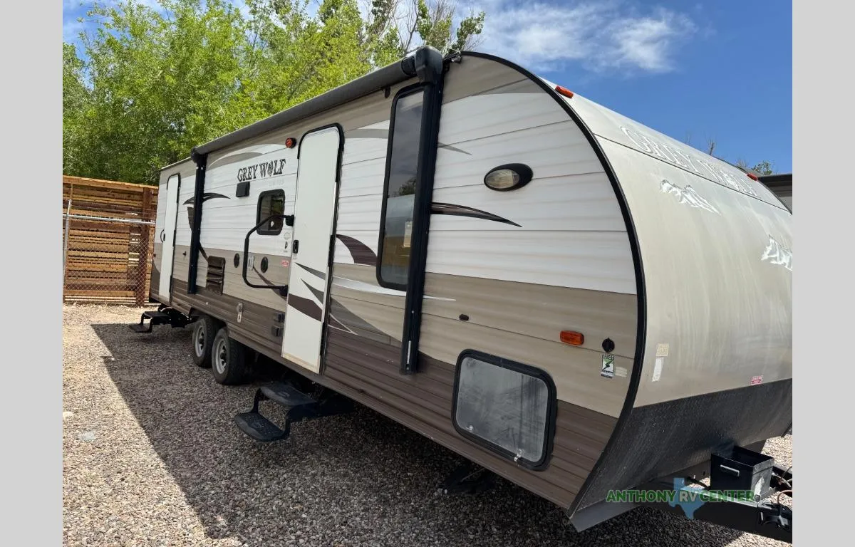 2015 Forest River Cherokee Grey Wolf 26DBH - Photo 2