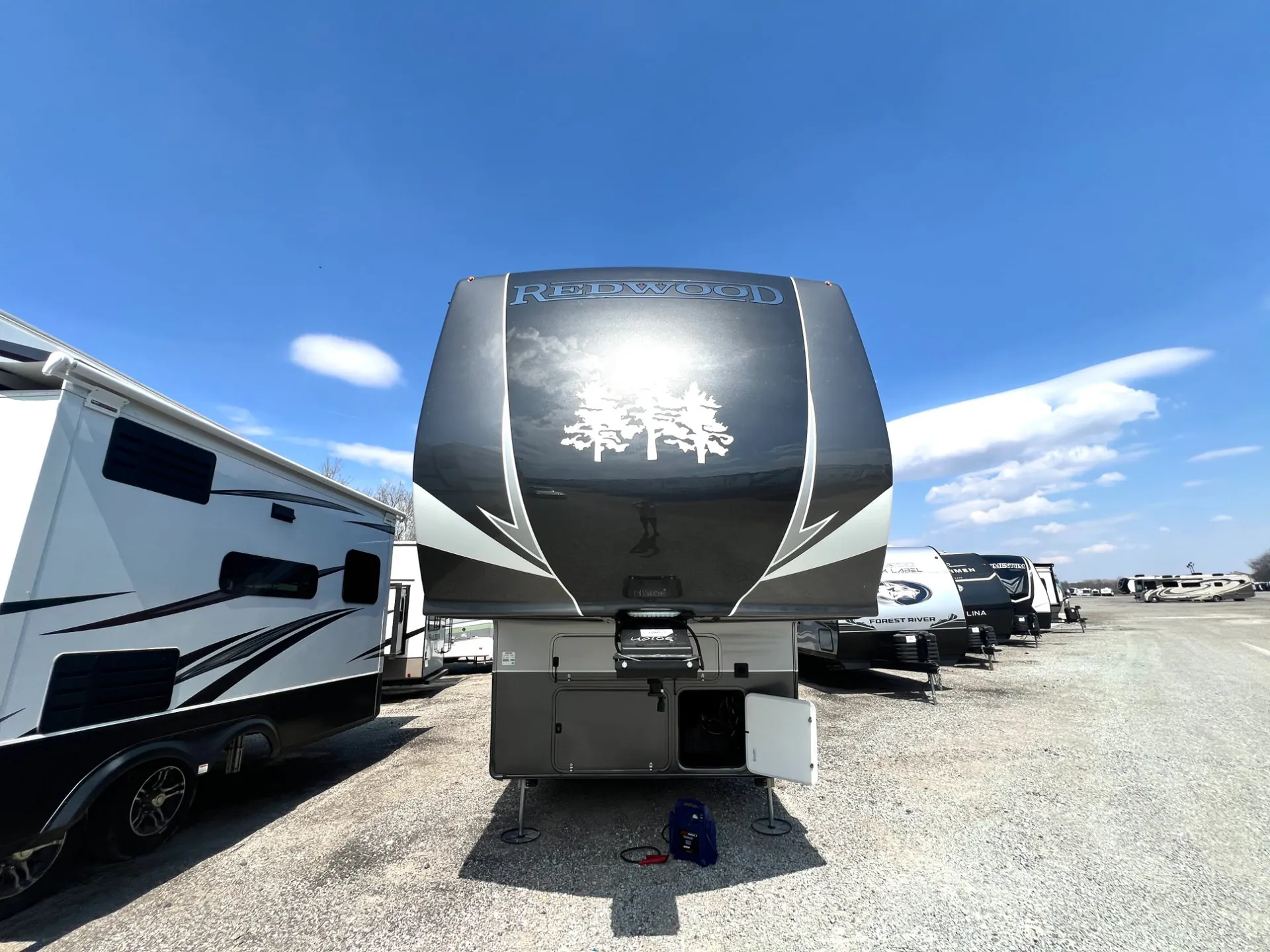 2024 CrossRoads Redwood RW4150RD